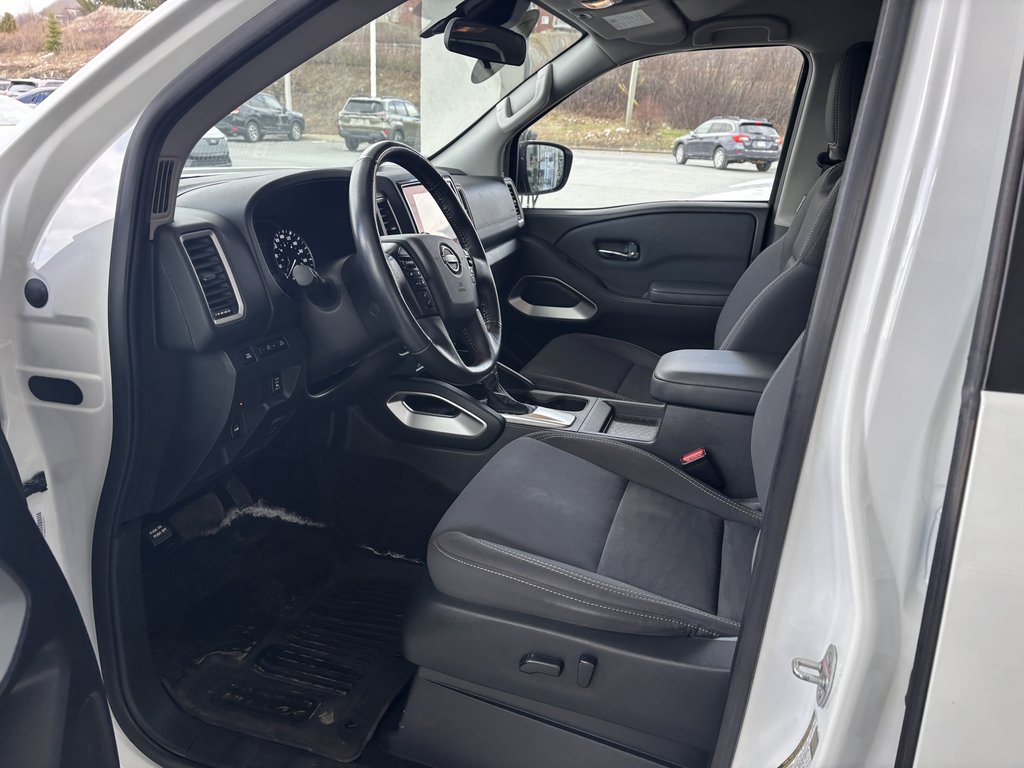 2022 Nissan Frontier Crew Cab SV Long Bed 4x4 in Saint-Georges, Quebec - 11 - w1024h768px