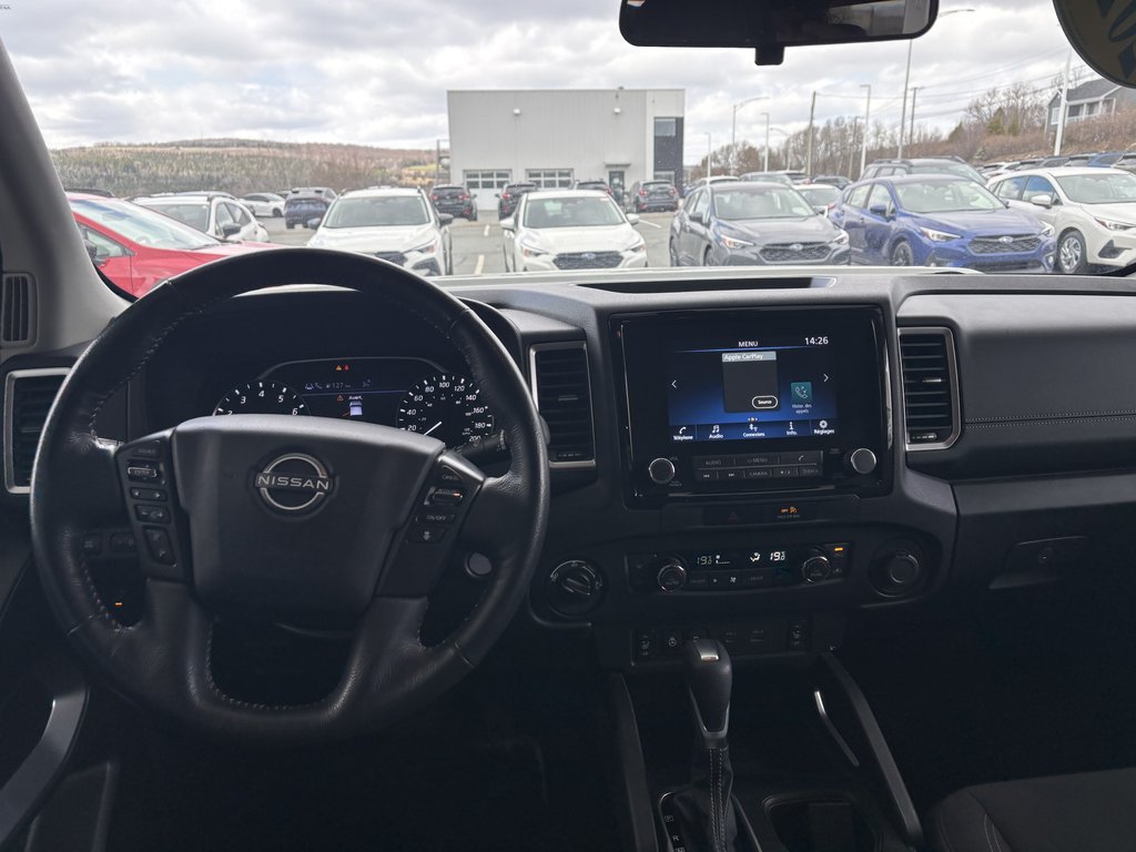 2022 Nissan Frontier Crew Cab SV Long Bed 4x4 in Saint-Georges, Quebec - 10 - w1024h768px