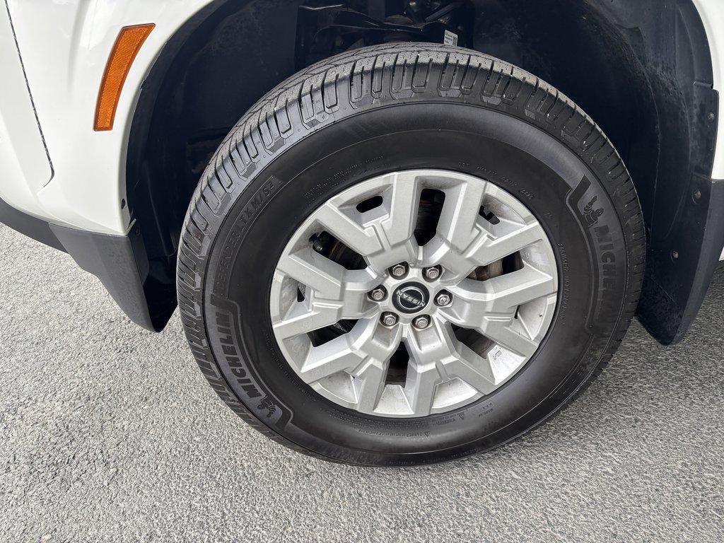2022 Nissan Frontier Crew Cab SV Long Bed 4x4 in Saint-Georges, Quebec - 9 - w1024h768px