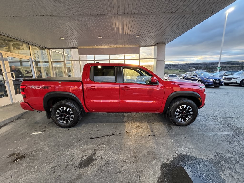 Frontier Crew Cab 4x4 PRO-4X 2024 à Saint-Georges, Québec - 2 - w1024h768px