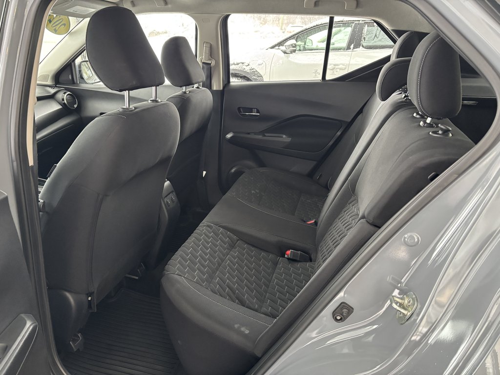 2021 Nissan Kicks SV FWD in Saint-Georges, Quebec - 21 - w1024h768px