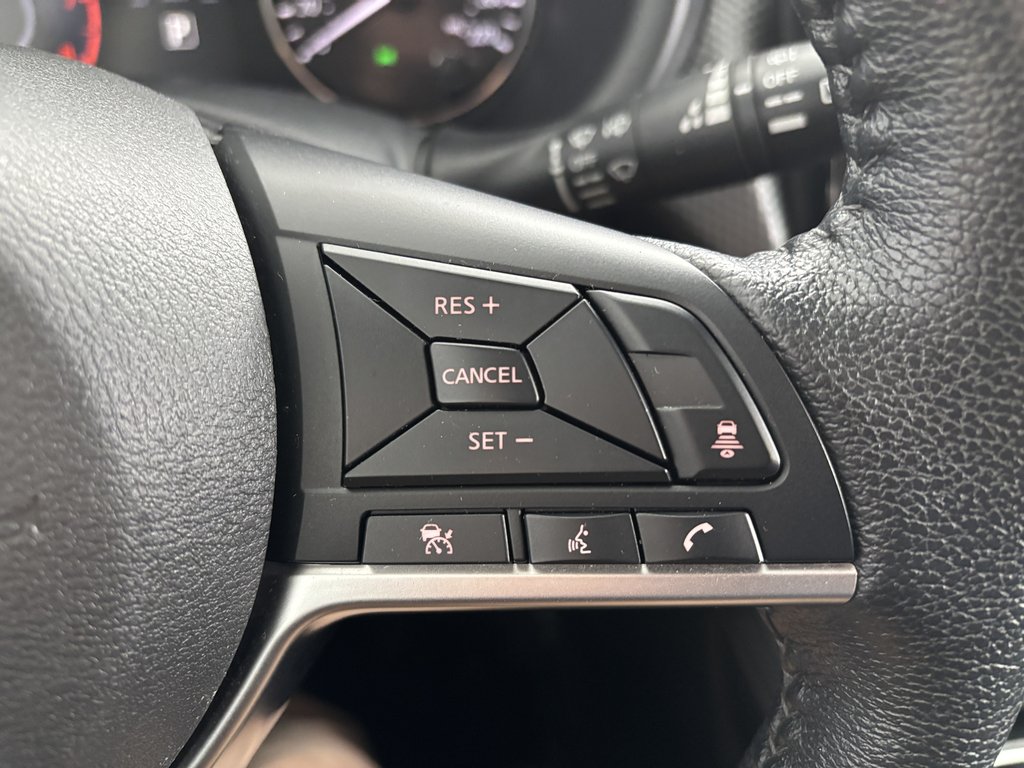 2021 Nissan Kicks SV FWD in Saint-Georges, Quebec - 13 - w1024h768px
