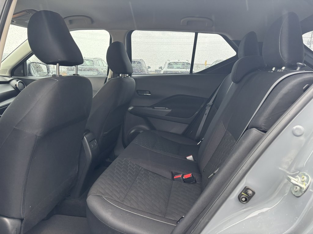 Nissan Kicks SV FWD 2023 à Saint-Georges, Québec - 9 - w1024h768px
