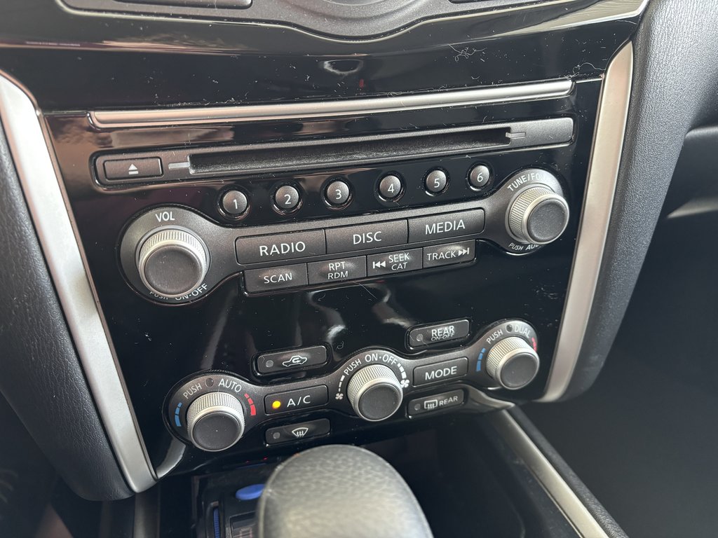 Nissan Pathfinder 4WD 4dr SV 2017 à Saint-Georges, Québec - 16 - w1024h768px