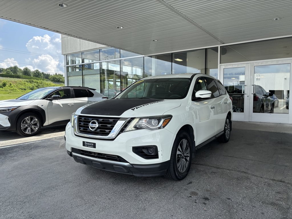 Nissan Pathfinder 4WD 4dr SV 2017 à Saint-Georges, Québec - 7 - w1024h768px