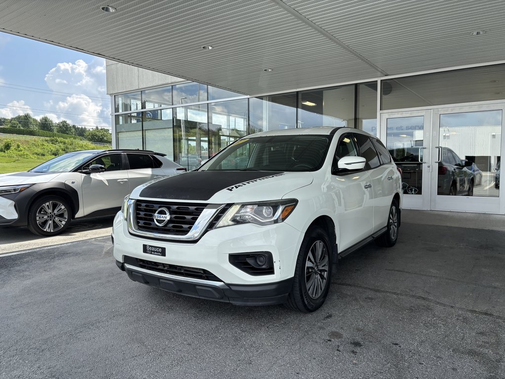 Nissan Pathfinder 4WD 4dr SV 2017 à Saint-Georges, Québec - 7 - w1024h768px