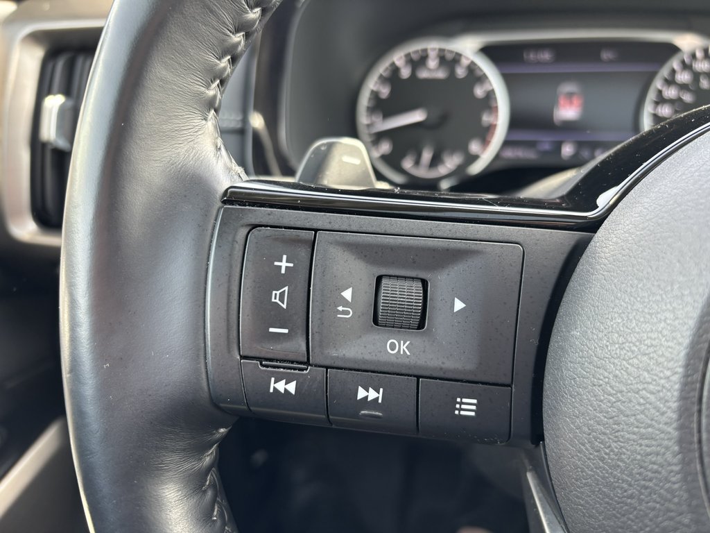 2022 Nissan Pathfinder Platinum 4WD in Saint-Georges, Quebec - 18 - w1024h768px