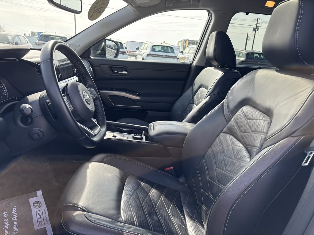 2022 Nissan Pathfinder Platinum 4WD in Saint-Georges, Quebec - 14 - w1024h768px