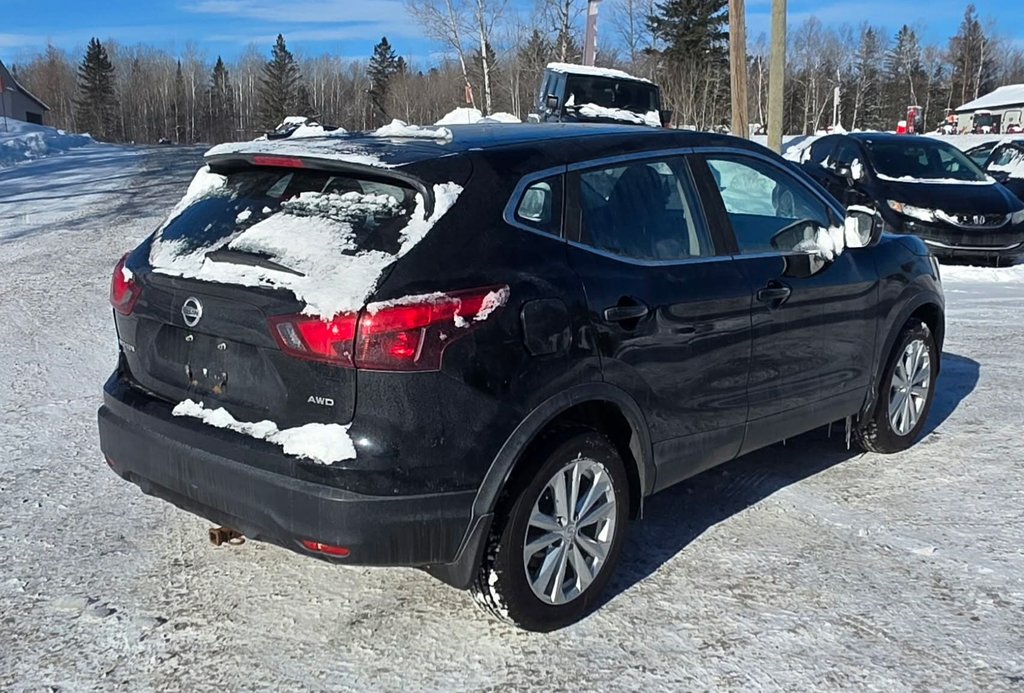 Nissan Qashqai AWD 4dr S CVT 2017 à Saint-Georges, Québec - 2 - w1024h768px