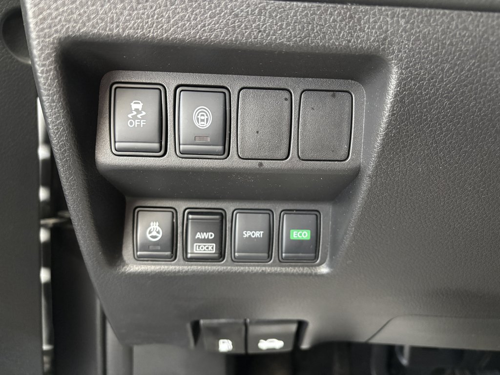 Nissan Qashqai AWD S CVT 2020 à Saint-Georges, Québec - 18 - w1024h768px