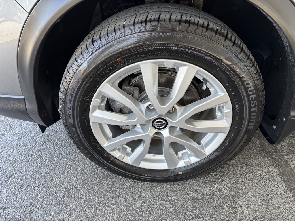 Nissan Qashqai AWD S CVT 2020 à Saint-Georges, Québec - 9 - w1024h768px