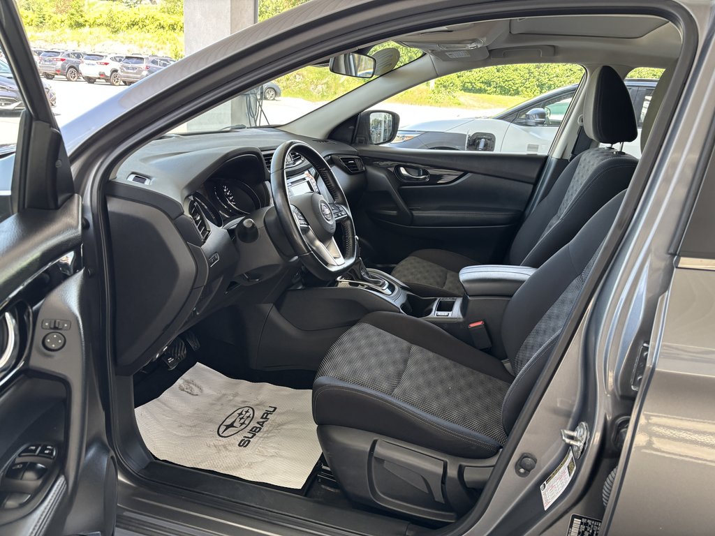 Nissan Qashqai AWD S CVT 2020 à Saint-Georges, Québec - 11 - w1024h768px