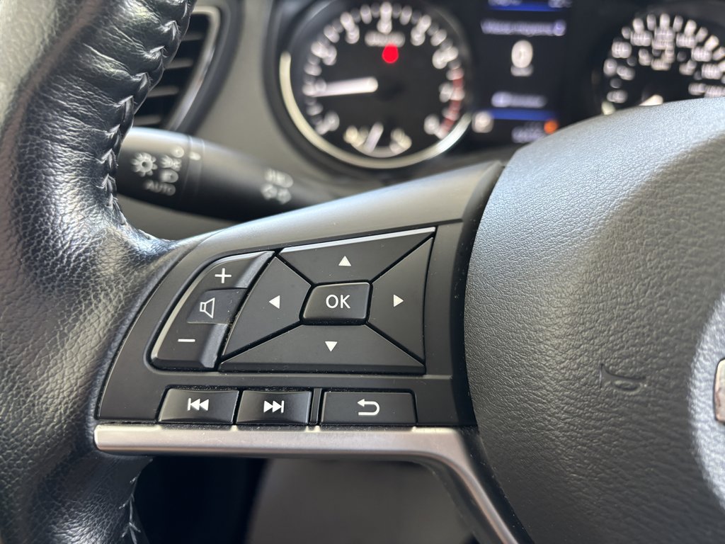 Nissan Qashqai AWD S CVT 2020 à Saint-Georges, Québec - 14 - w1024h768px