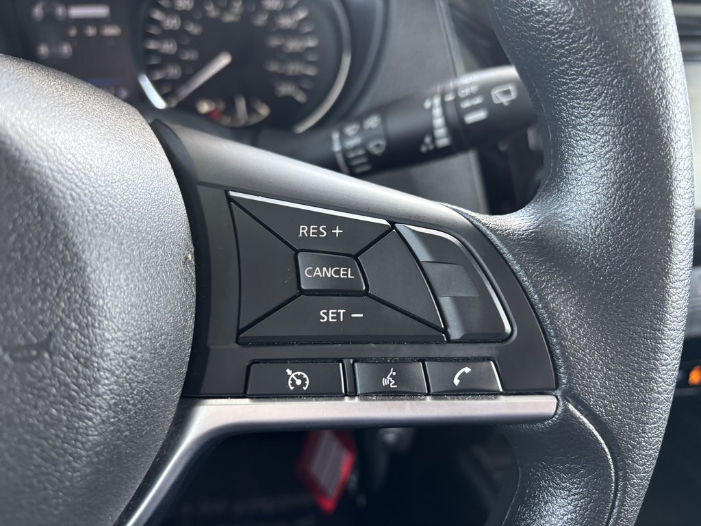 Nissan Qashqai AWD S CVT 2021 à Saint-Georges, Québec - 13 - w1024h768px