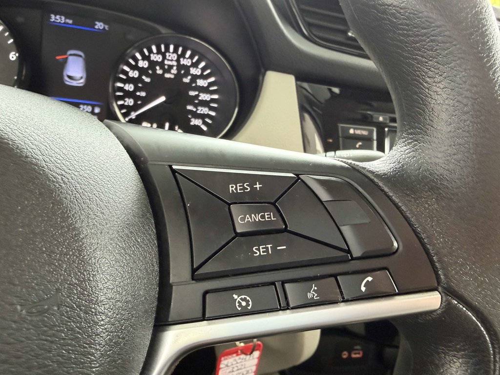 2021 Nissan Qashqai FWD S CVT in Saint-Georges, Quebec - 12 - w1024h768px