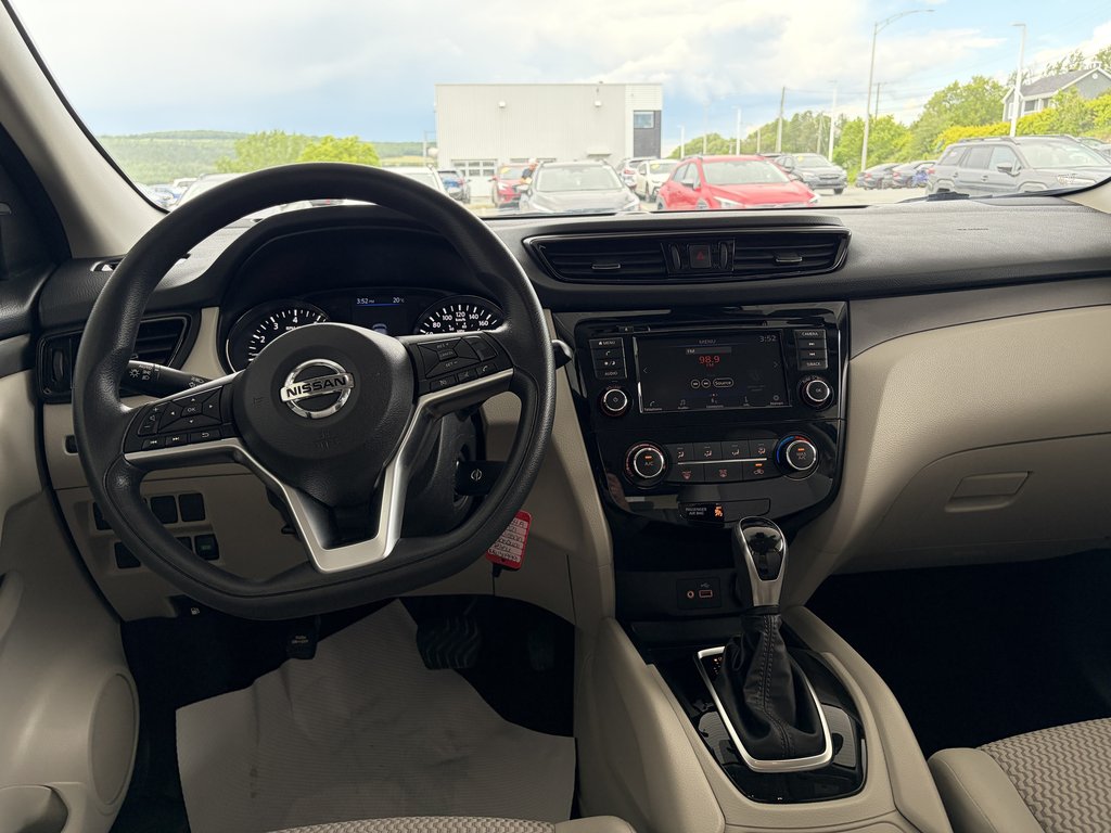 Nissan Qashqai FWD S CVT 2021 à Saint-Georges, Québec - 8 - w1024h768px