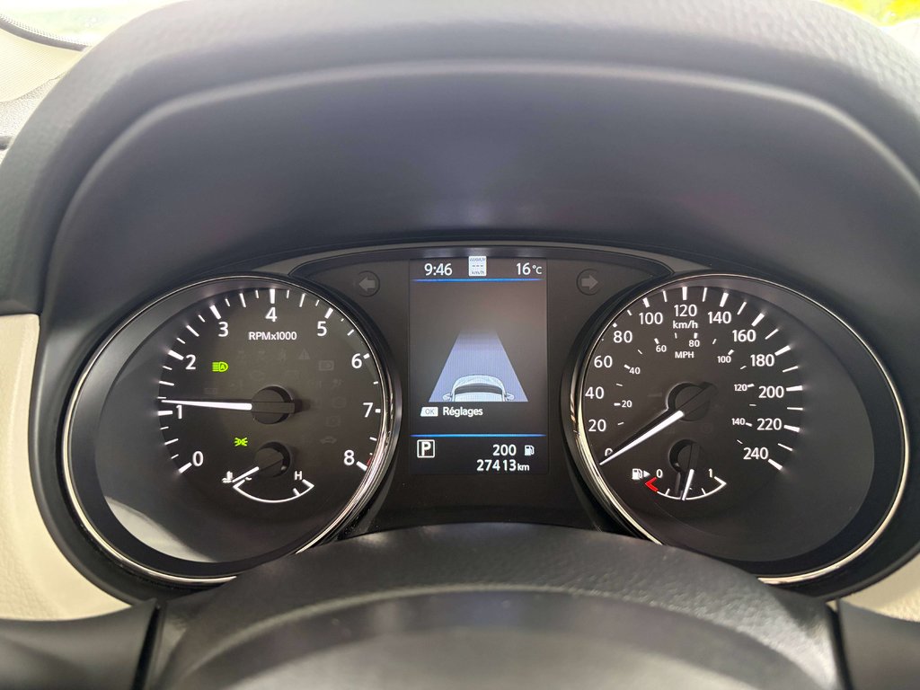 2022 Nissan Qashqai SL in Saint-Georges, Quebec - 14 - w1024h768px
