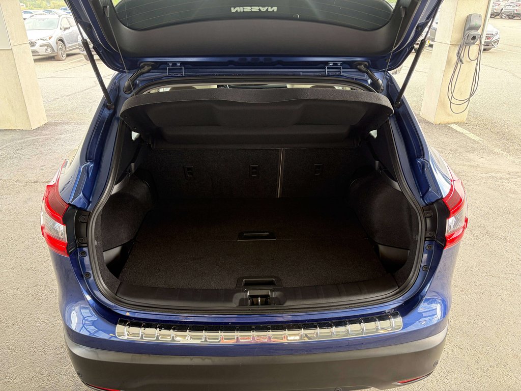 2022 Nissan Qashqai SL in Saint-Georges, Quebec - 22 - w1024h768px