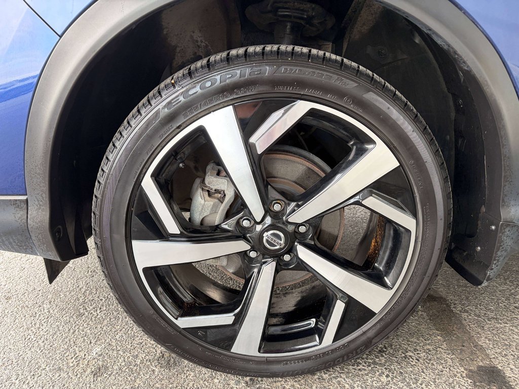 2022 Nissan Qashqai SL in Saint-Georges, Quebec - 9 - w1024h768px
