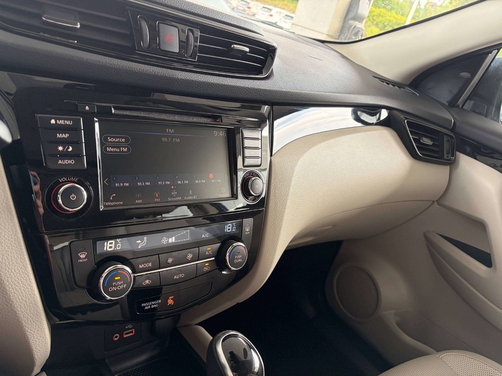 2022 Nissan Qashqai SL in Saint-Georges, Quebec - 13 - w1024h768px