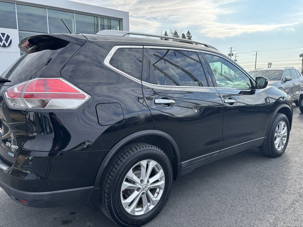 2014 Nissan Rogue AWD 4dr SV in Saint-Georges, Quebec - 5 - w1024h768px
