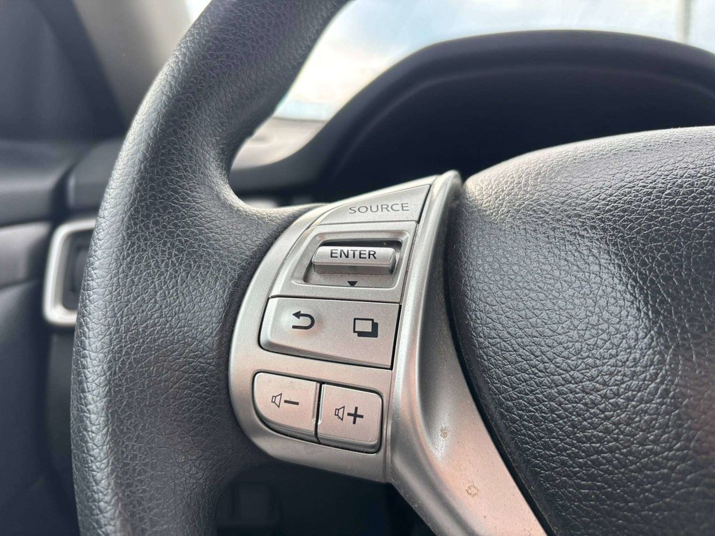 Nissan Rogue SV 2014 à Saint-Georges, Québec - 11 - w1024h768px