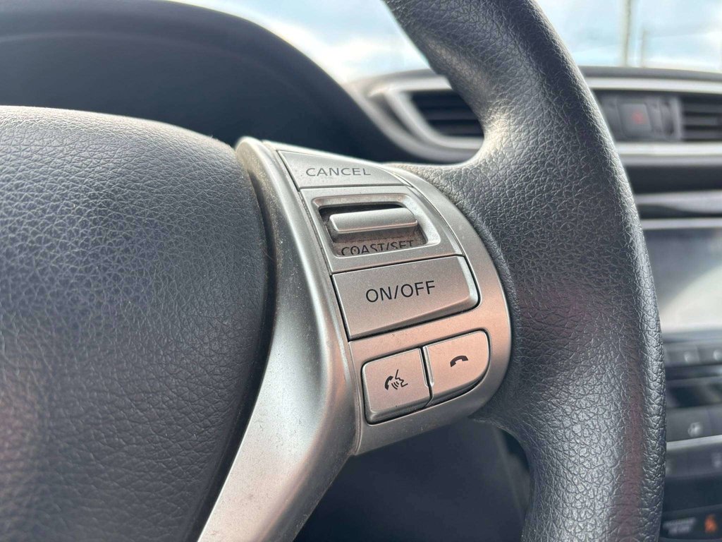 Nissan Rogue SV 2014 à Saint-Georges, Québec - 12 - w1024h768px