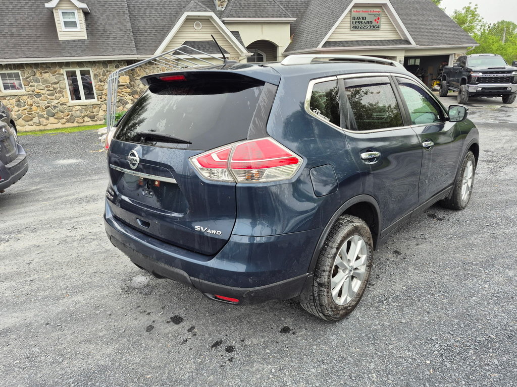 Nissan Rogue AWD 4dr SV 2016 à Saint-Georges, Québec - 4 - w1024h768px