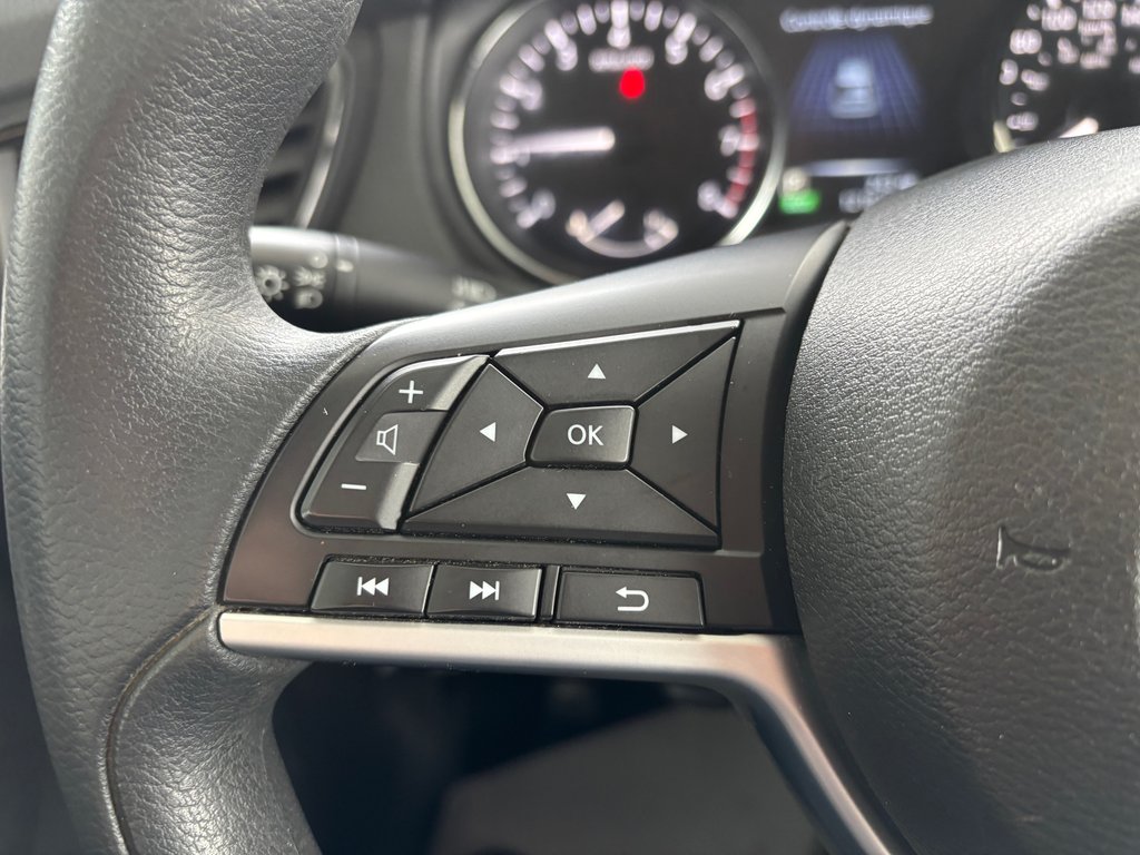 2017 Nissan Rogue FWD 4dr S in Saint-Georges, Quebec - 14 - w1024h768px