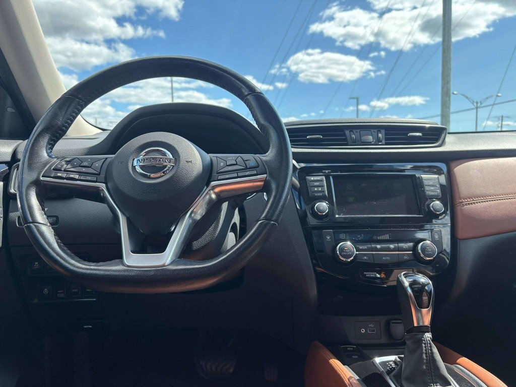 Nissan Rogue SL 2018 à Saint-Georges, Québec - 12 - w1024h768px