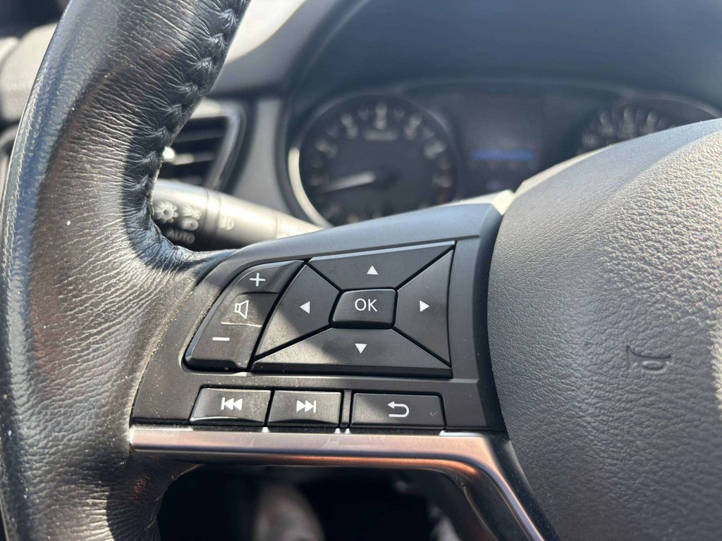 Nissan Rogue SL 2018 à Saint-Georges, Québec - 15 - w1024h768px