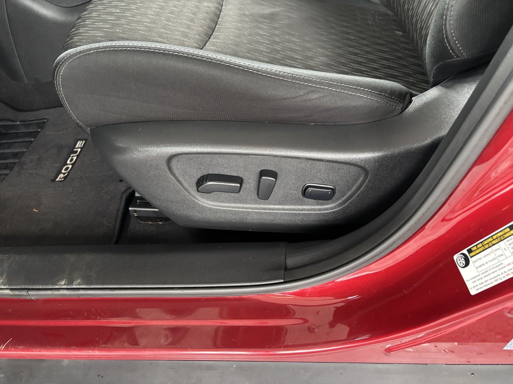2019 Nissan Rogue AWD SV in Saint-Georges, Quebec - 21 - w1024h768px