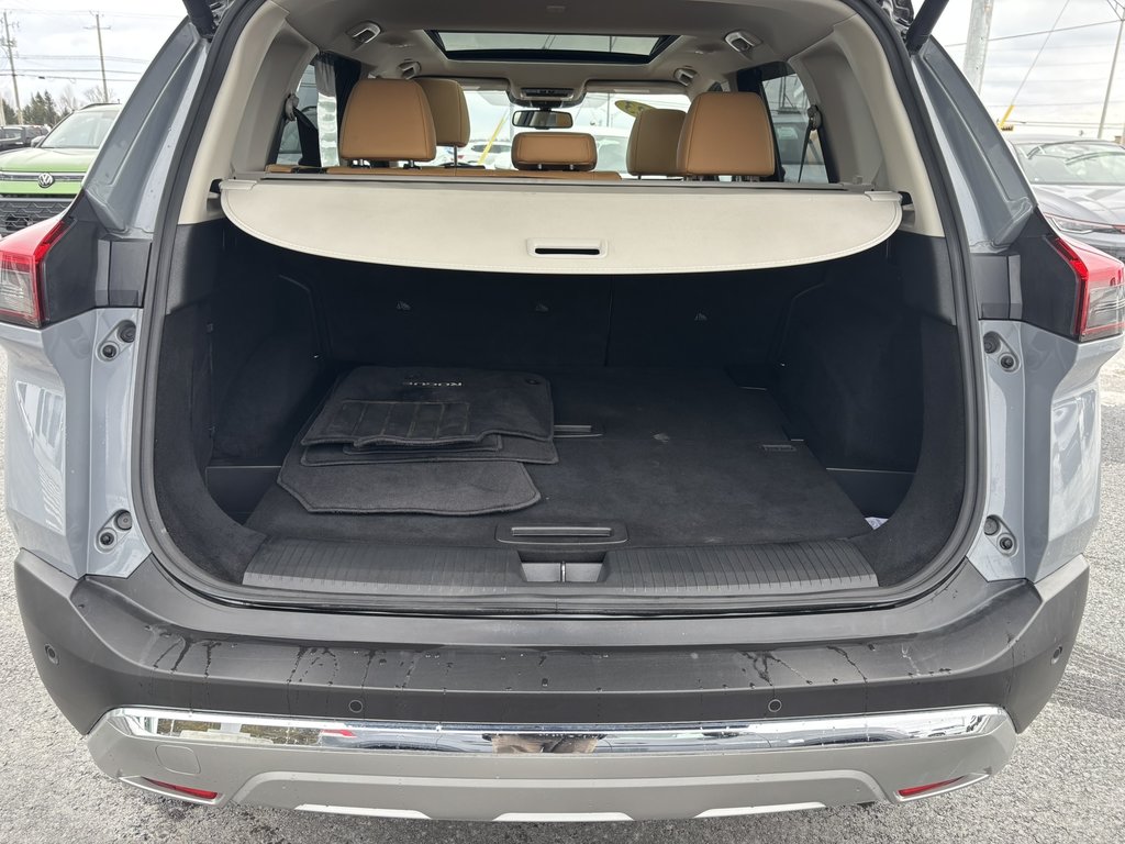 2023 Nissan Rogue AWD Platinum in Saint-Georges, Quebec - 5 - w1024h768px