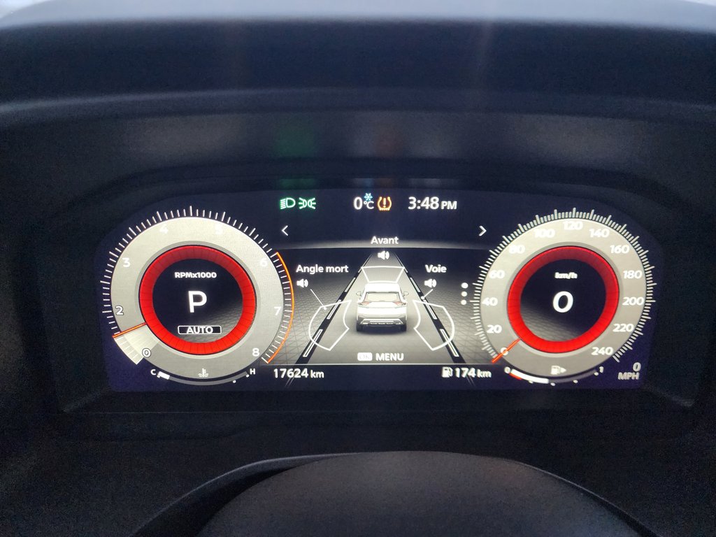 2023 Nissan Rogue AWD Platinum in Saint-Georges, Quebec - 10 - w1024h768px