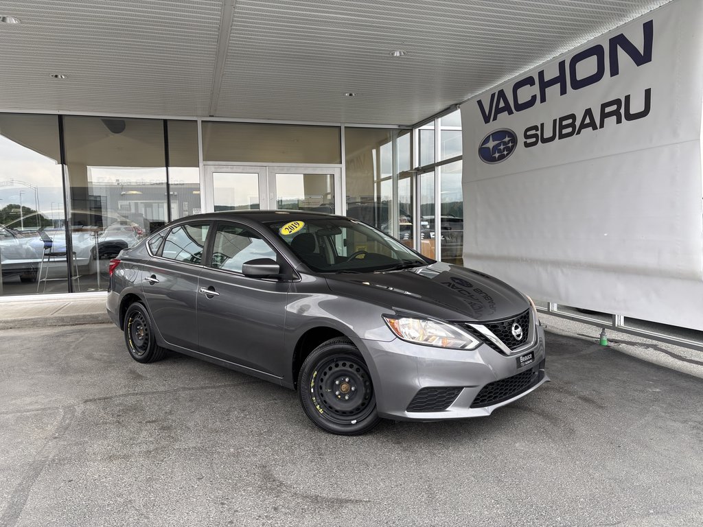 2019 Nissan Sentra SV CVT in Saint-Georges, Quebec - 1 - w1024h768px