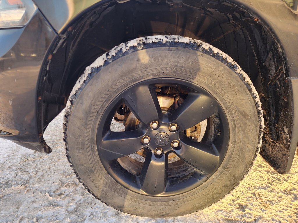 2014 Ram 1500 4WD Quad Cab 140.5  ST in Saint-Georges, Quebec - 6 - w1024h768px