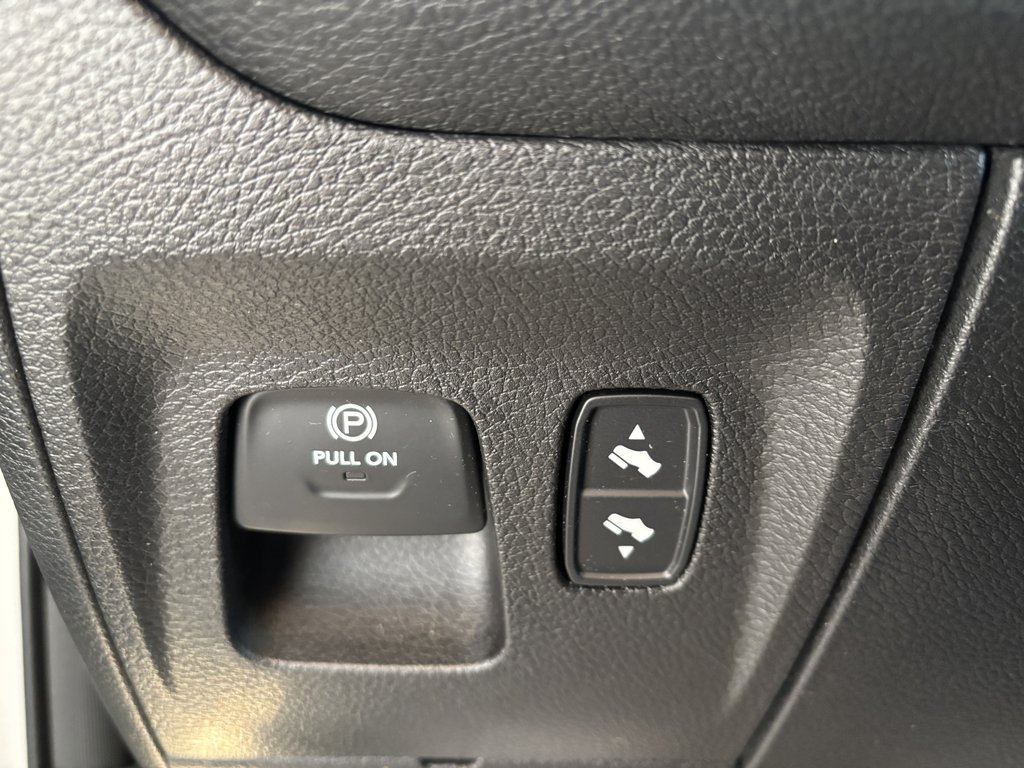 Ram 1500 Sport 4x4 Crew Cab 6'4  Box 2020 à Saint-Georges, Québec - 21 - w1024h768px