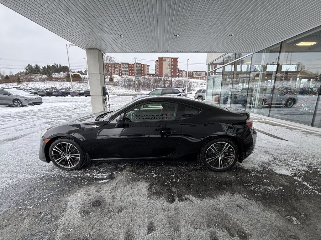 2013 Scion FR-S 2dr Cpe Man in Saint-Georges, Quebec - 6 - w1024h768px