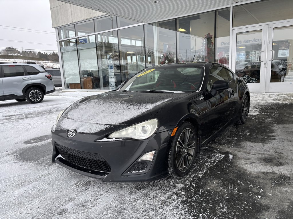 2013 Scion FR-S 2dr Cpe Man in Saint-Georges, Quebec - 7 - w1024h768px