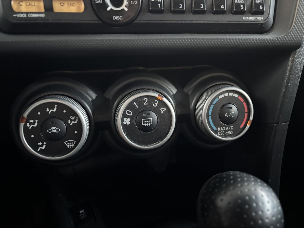 2013 Scion tC 2dr Auto in Saint-Georges, Quebec - 14 - w1024h768px