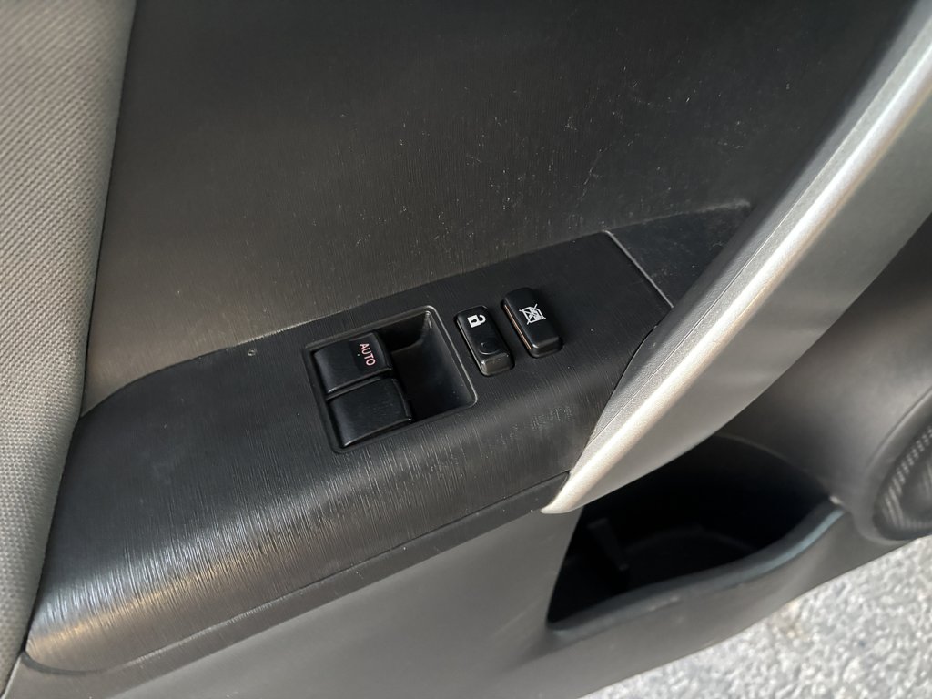 2013 Scion tC 2dr Auto in Saint-Georges, Quebec - 15 - w1024h768px