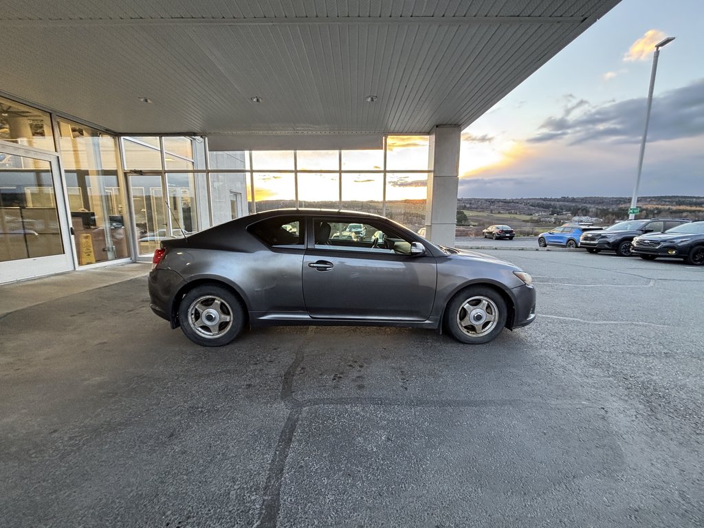 2013 Scion tC 2dr Auto in Saint-Georges, Quebec - 2 - w1024h768px