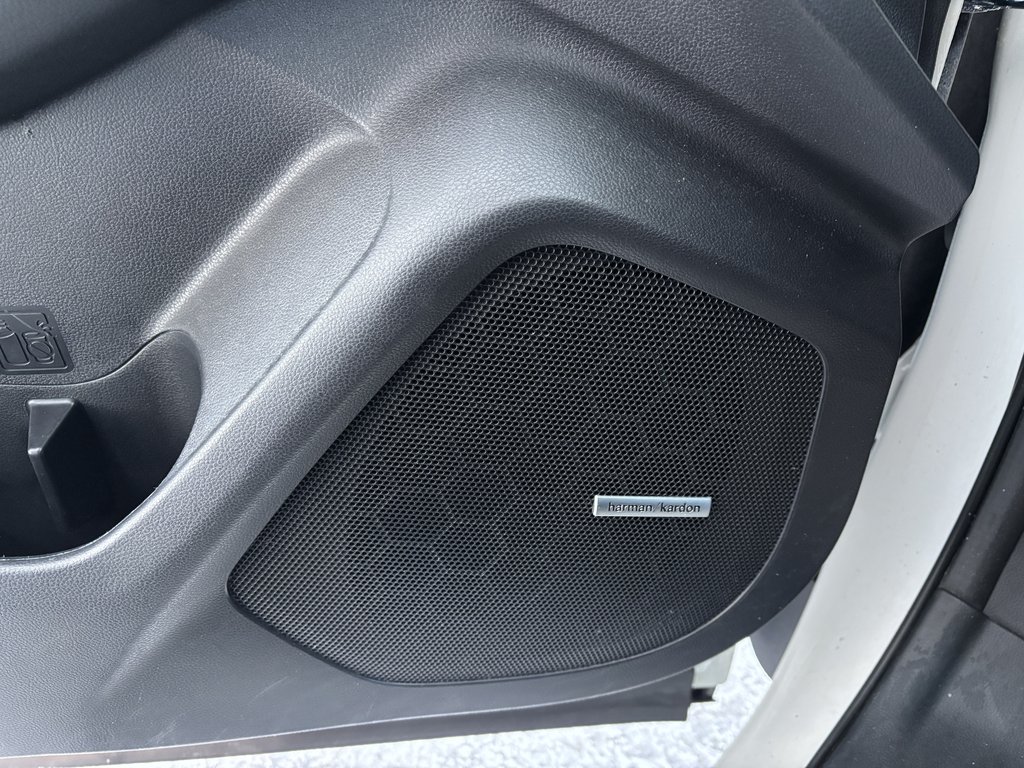 2022 Subaru Ascent Premier 7-Passenger in Saint-Georges, Quebec - 22 - w1024h768px