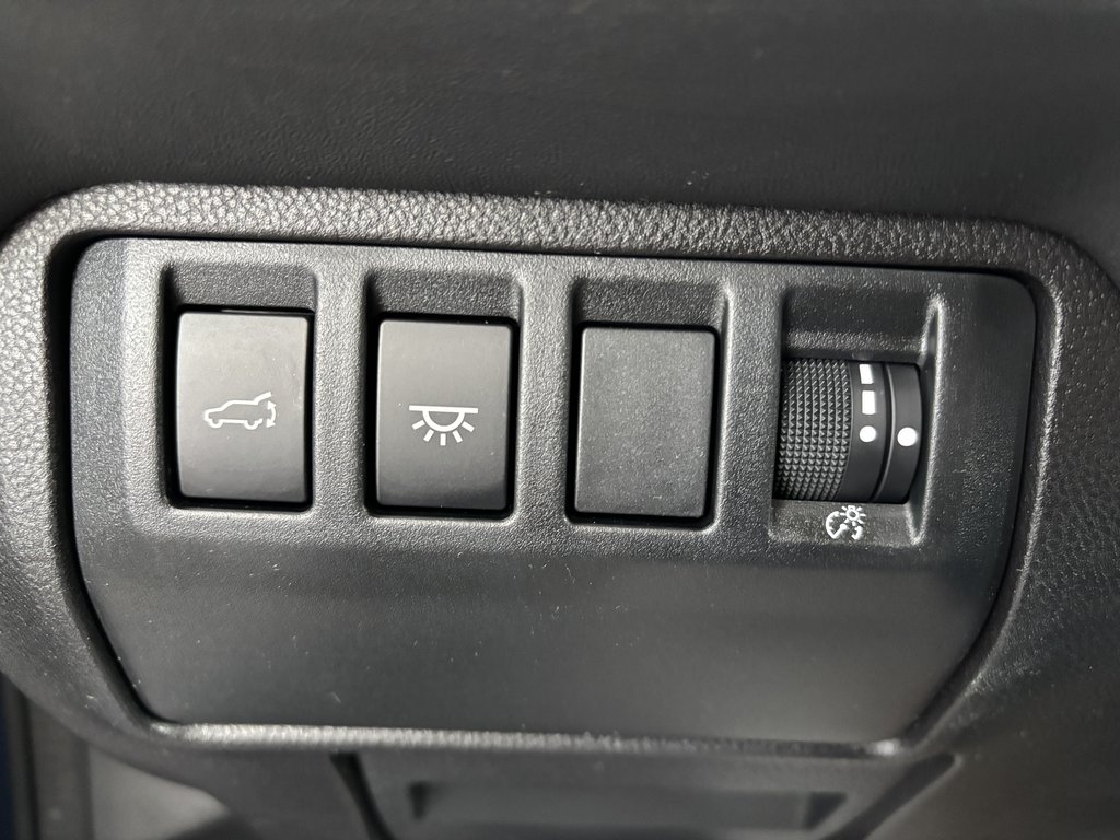 2023 Subaru Ascent Premier 7-Passenger in Saint-Georges, Quebec - 18 - w1024h768px