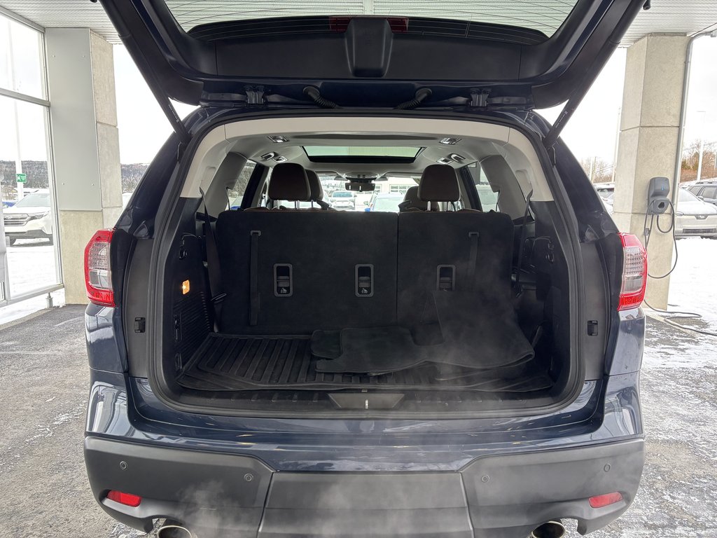 2023 Subaru Ascent Premier 7-Passenger in Saint-Georges, Quebec - 25 - w1024h768px