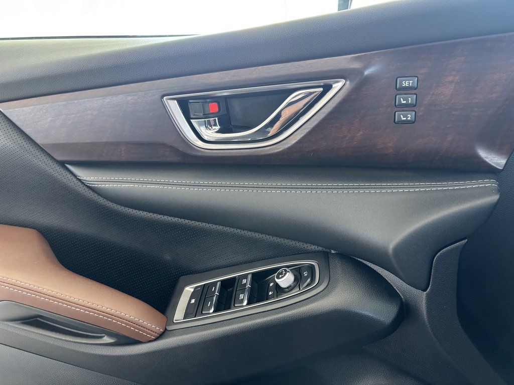 2023 Subaru Ascent Premier 7-Passenger in Saint-Georges, Quebec - 20 - w1024h768px