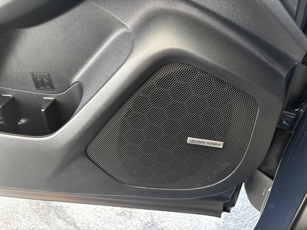 2023 Subaru Ascent Premier 7-Passenger in Saint-Georges, Quebec - 21 - w1024h768px