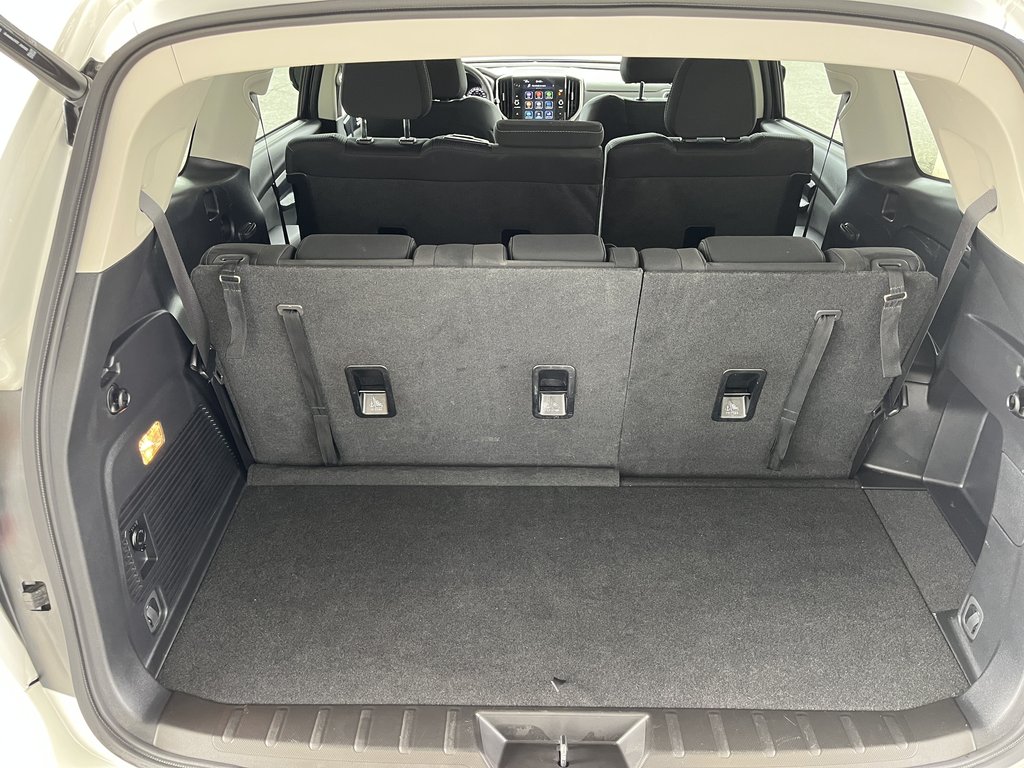 2024 Subaru Ascent Touring 8-Passenger in Saint-Georges, Quebec - 25 - w1024h768px