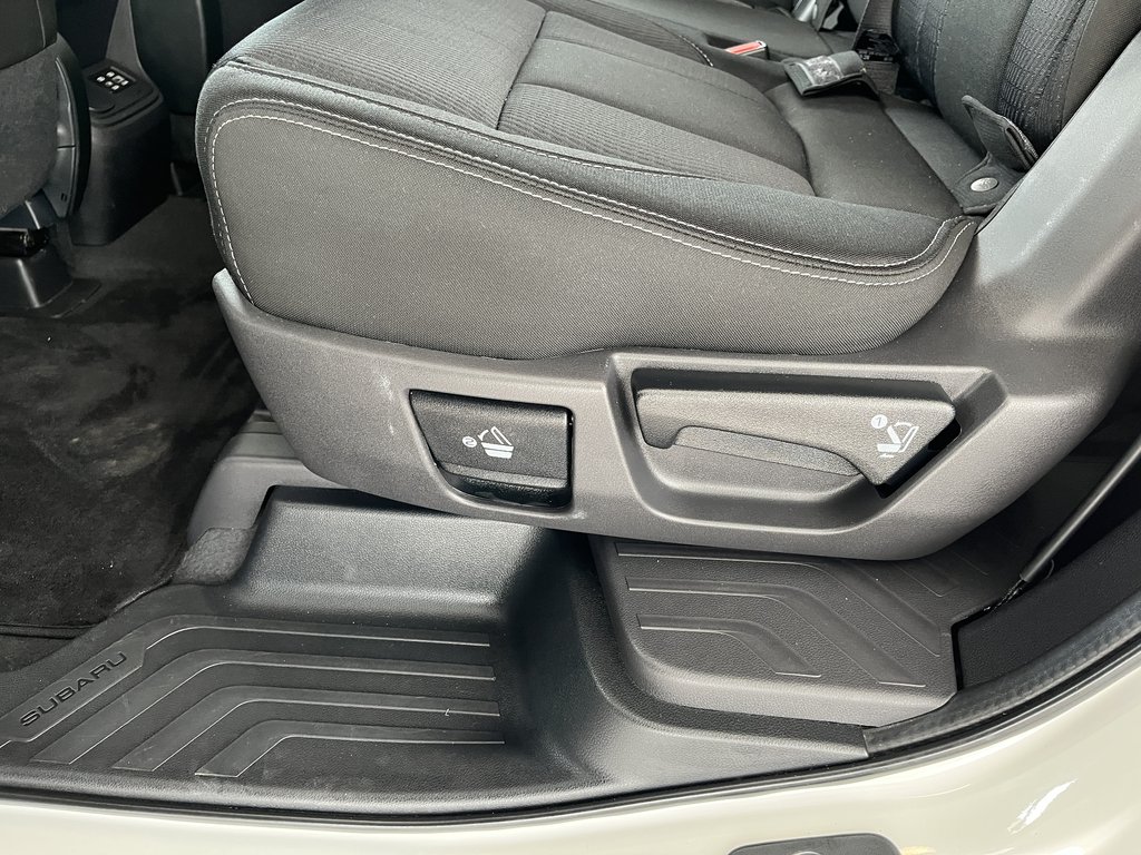 2024 Subaru Ascent Touring 8-Passenger in Saint-Georges, Quebec - 11 - w1024h768px