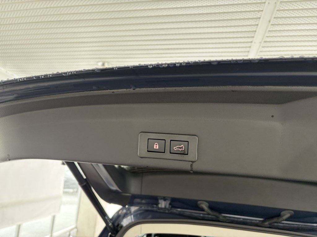 Subaru Ascent Touring 8-Passenger 2024 à Saint-Georges, Québec - 24 - w1024h768px